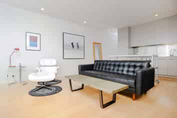 3A/8 Fisher Point Drive, Freemans Bay