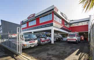 Standalone Warehouse & Office