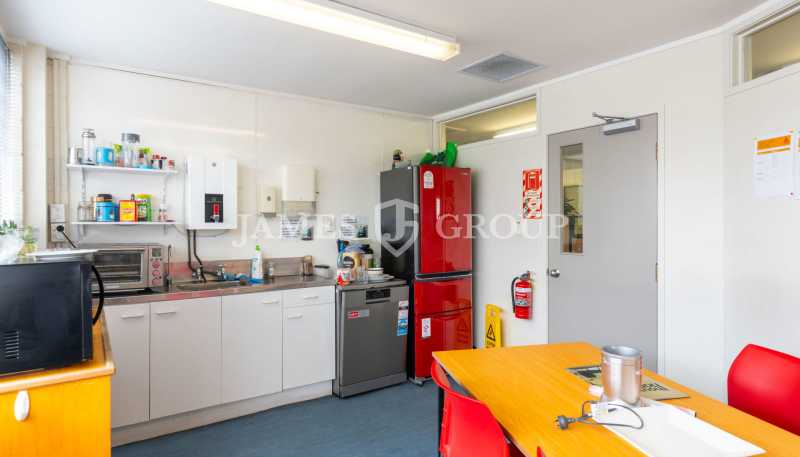 B/77 Patiki Road, Avondale