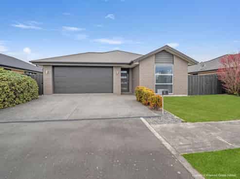 12 Castleton Drive, Rolleston