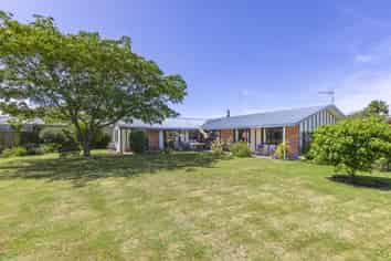 Hawkes Bay - Address withheld