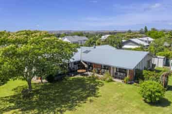 Hawkes Bay - Address withheld