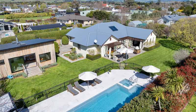 36 Grey Street, Martinborough