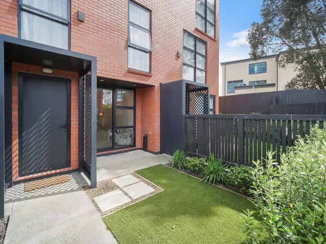 11 Puhua Lane, Mount Roskill