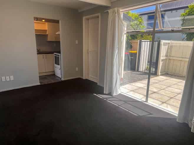 7/347 Armagh Street, Linwood