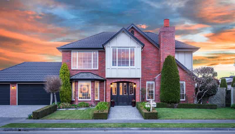 17 Watermill Boulevard, Northwood