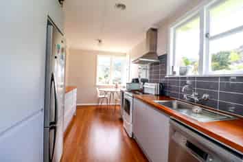 814 Mount Pleasant Road, Thames
