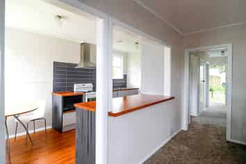 814 Mount Pleasant Road, Thames