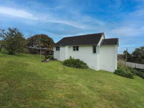 814 Mount Pleasant Road, Thames