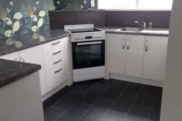 3/24 Brecon Road , Stratford