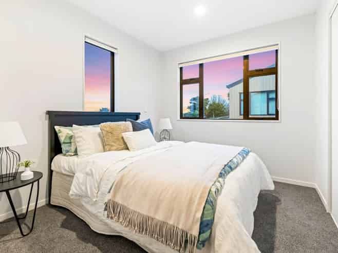 22 Mataara Lane, Manurewa