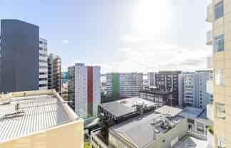 9F/2 Eden Crescent, Auckland Central