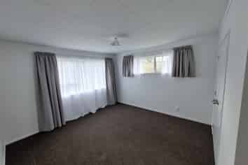 1 Anna Watson Road, Half Moon Bay