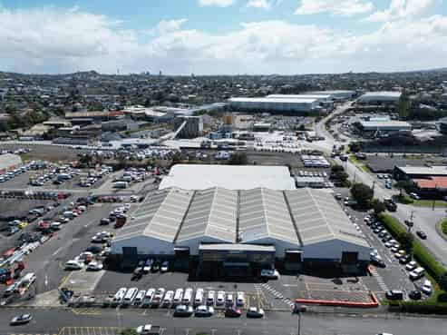 CBRE | High Profile Mt Wellington Site