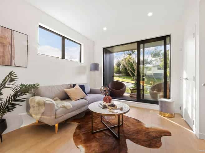 2/13 Crosby Road, West Harbour