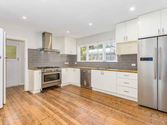 21 Peel Place, Wainuiomata