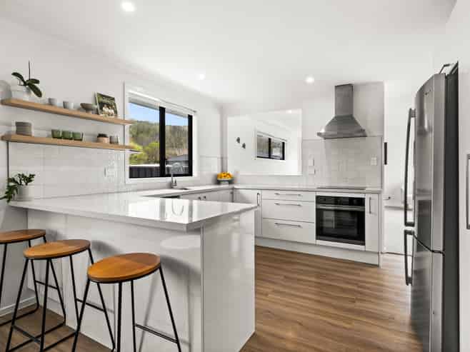 23 Golding Road, Taradale