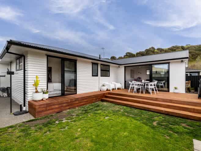 23 Golding Road, Taradale