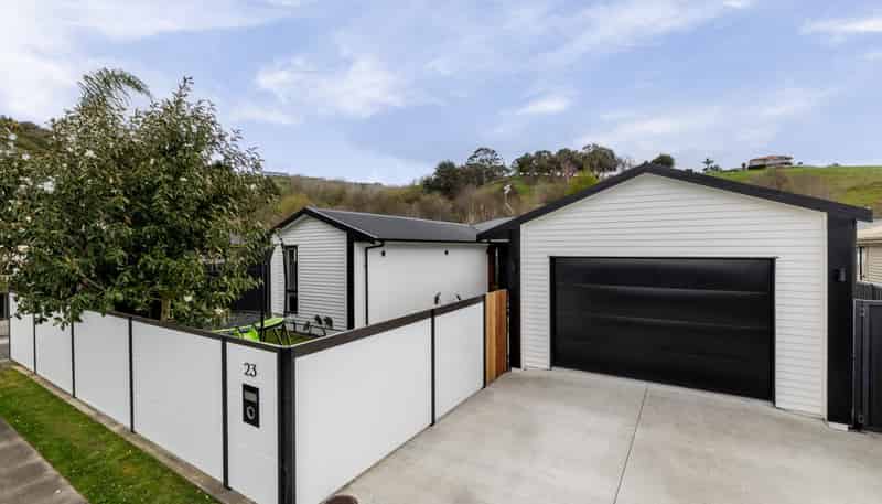 23 Golding Road, Taradale