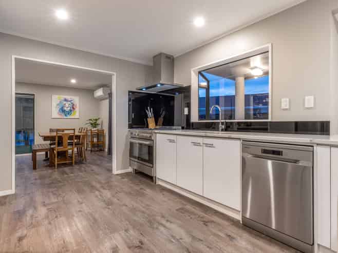 9 Wright Grove, LEVIN