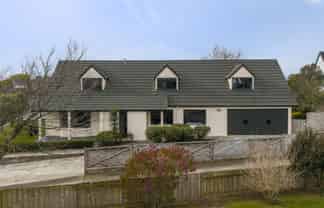 9 Wright Grove, LEVIN