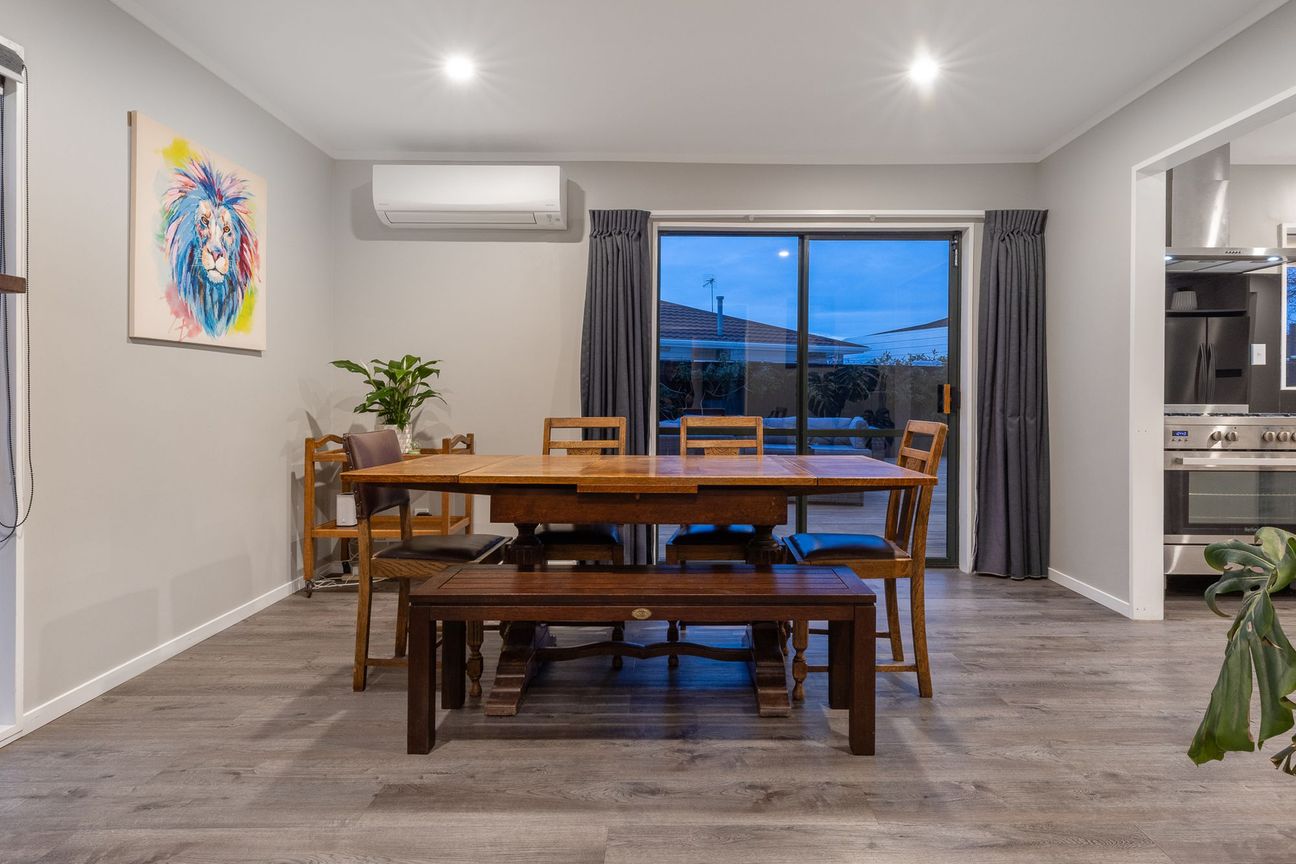 The Best Nest With Double Garaging - Ansicht 5