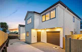 8C Ayrton Street, Te Atatu South