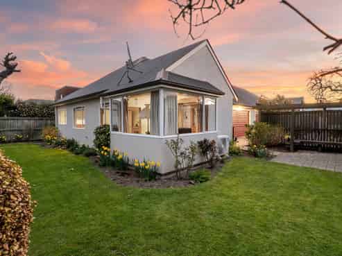 102A Apsley Drive, Avonhead