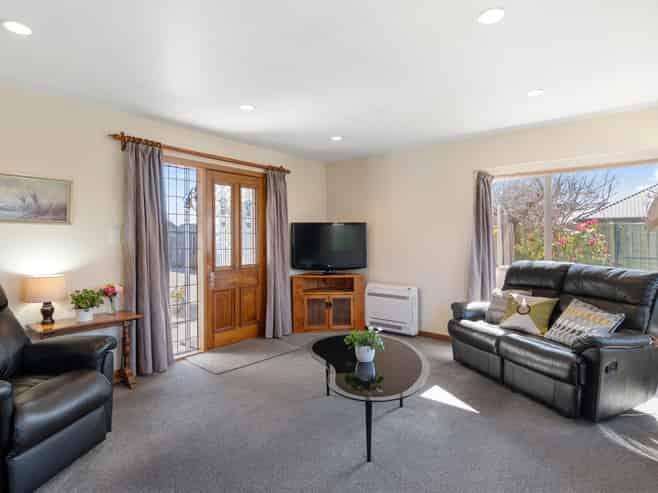 102A Apsley Drive, Avonhead