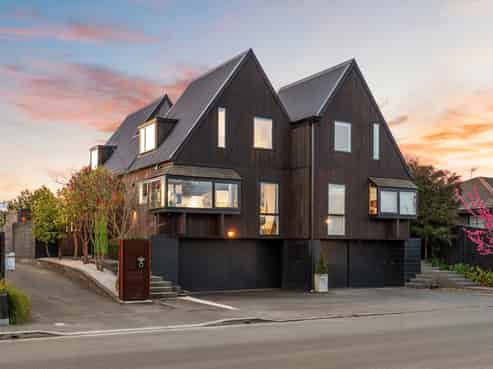 69 Innes Road, Merivale