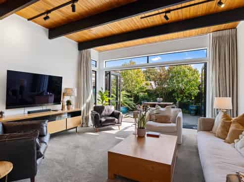 69 Innes Road, Merivale