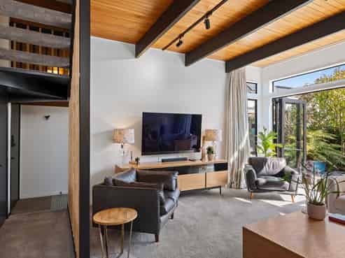 69 Innes Road, Merivale