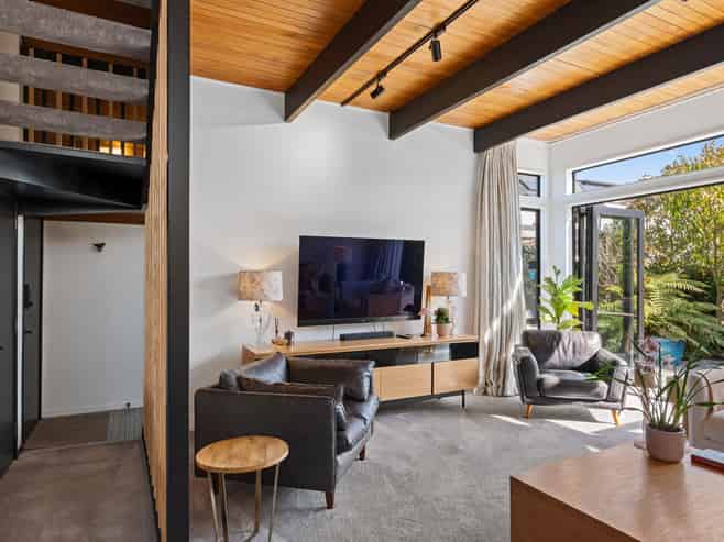 69 Innes Road, Merivale