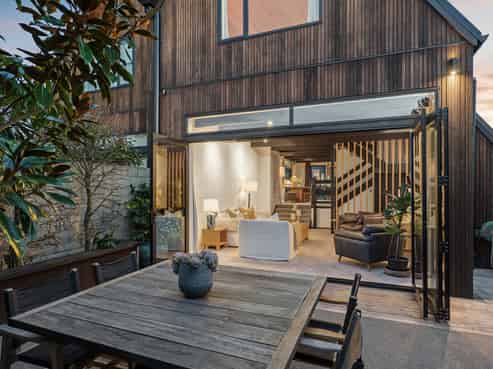 69 Innes Road, Merivale