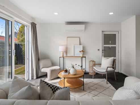 1/6 Feilding Street, Addington