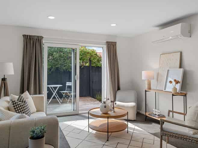 1/6 Feilding Street, Addington