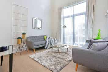 8 Hirimate Place, Flat Bush