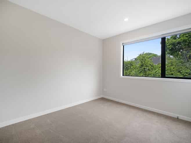 7/14A Diana Drive, Glenfield