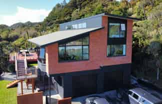 13 Stanton Crescent, Karoro