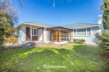 4 Hood Avenue, Heretaunga
