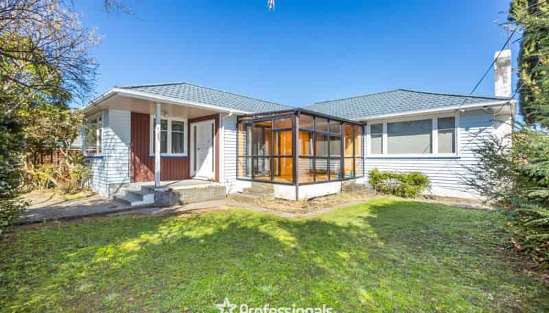 4 Hood Avenue, Heretaunga