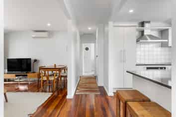 52 Commissariat Road, Mount Wellington