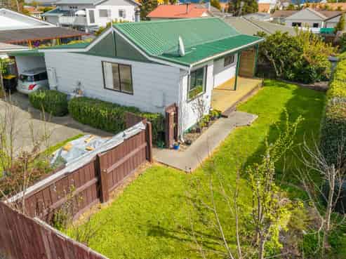 24B Tudor Street, Motueka