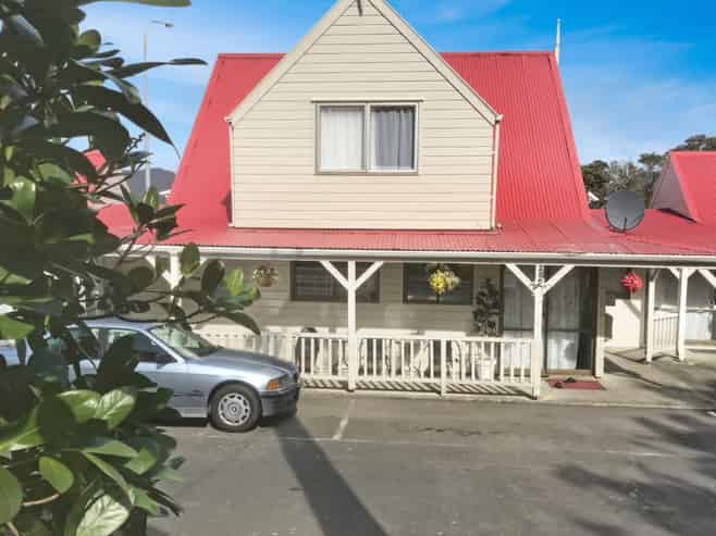 16/250 Grounsell Crescent, Belmont