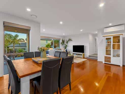 4 Walter Crescent, Millwater