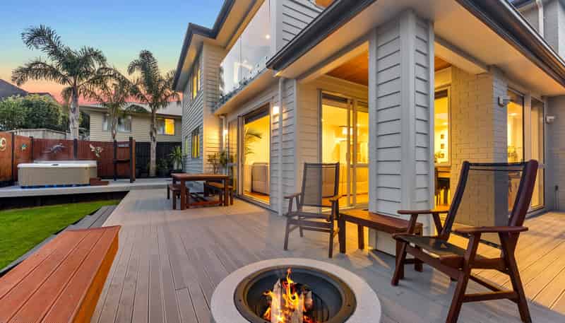 4 Walter Crescent, Millwater