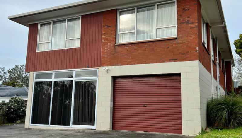 4 Kirkwood Place, New Windsor