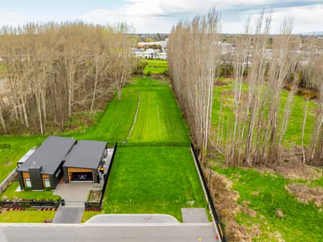 21 Elsie Lange Way, Casebrook