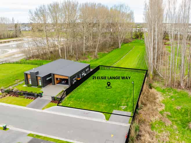 21 Elsie Lange Way, Casebrook