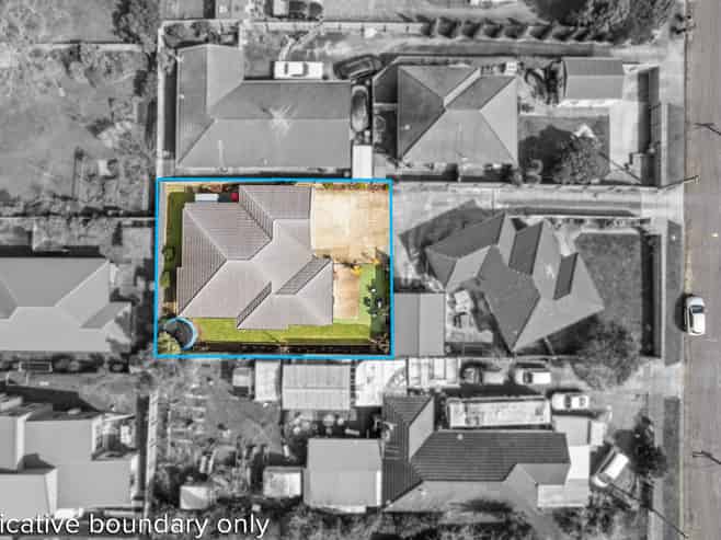 33a Sheridan Crescent, Trentham